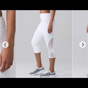 Lululemon Twist & Train mesh crop